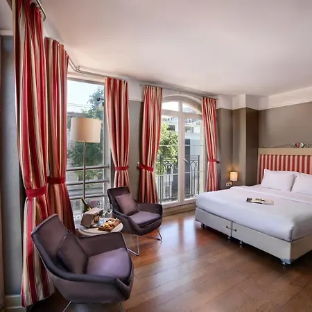 Faros Old - Special Category Hotell