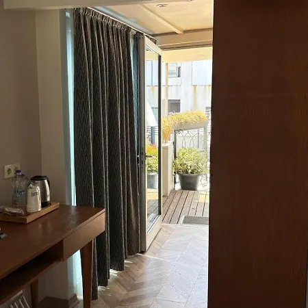 Faros Old - Special Category Hotell
